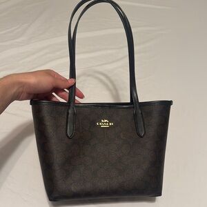 Coach small city tote bag